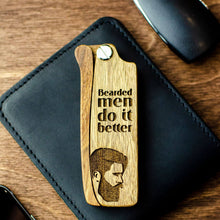 Load image into Gallery viewer, man combs