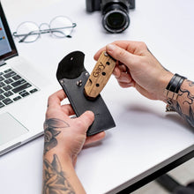 Load image into Gallery viewer, wooden comb for men