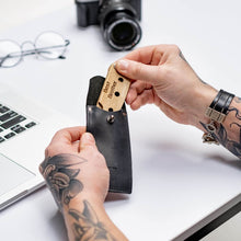 Load image into Gallery viewer, mustache wooden combs