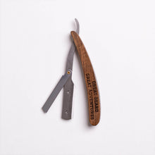 Load image into Gallery viewer, woody men's razors