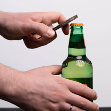 Load image into Gallery viewer, wooden open round comb