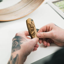 Load image into Gallery viewer, woody brush for man