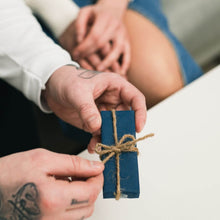 Load image into Gallery viewer, combs in box