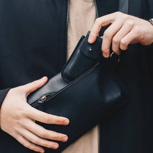 Load image into Gallery viewer, comb's case