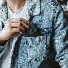 Load image into Gallery viewer, case leather for comb